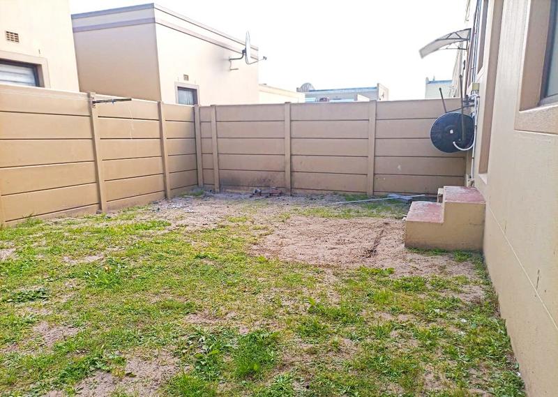 2 Bedroom Property for Sale in Bardale Village Western Cape